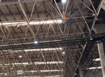 瑞泰風成功中標廣州白云物流車間降溫項目 打板棚工業(yè)風扇